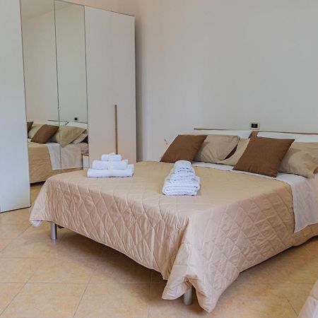 Country Home Crispiano ภายนอก รูปภาพ